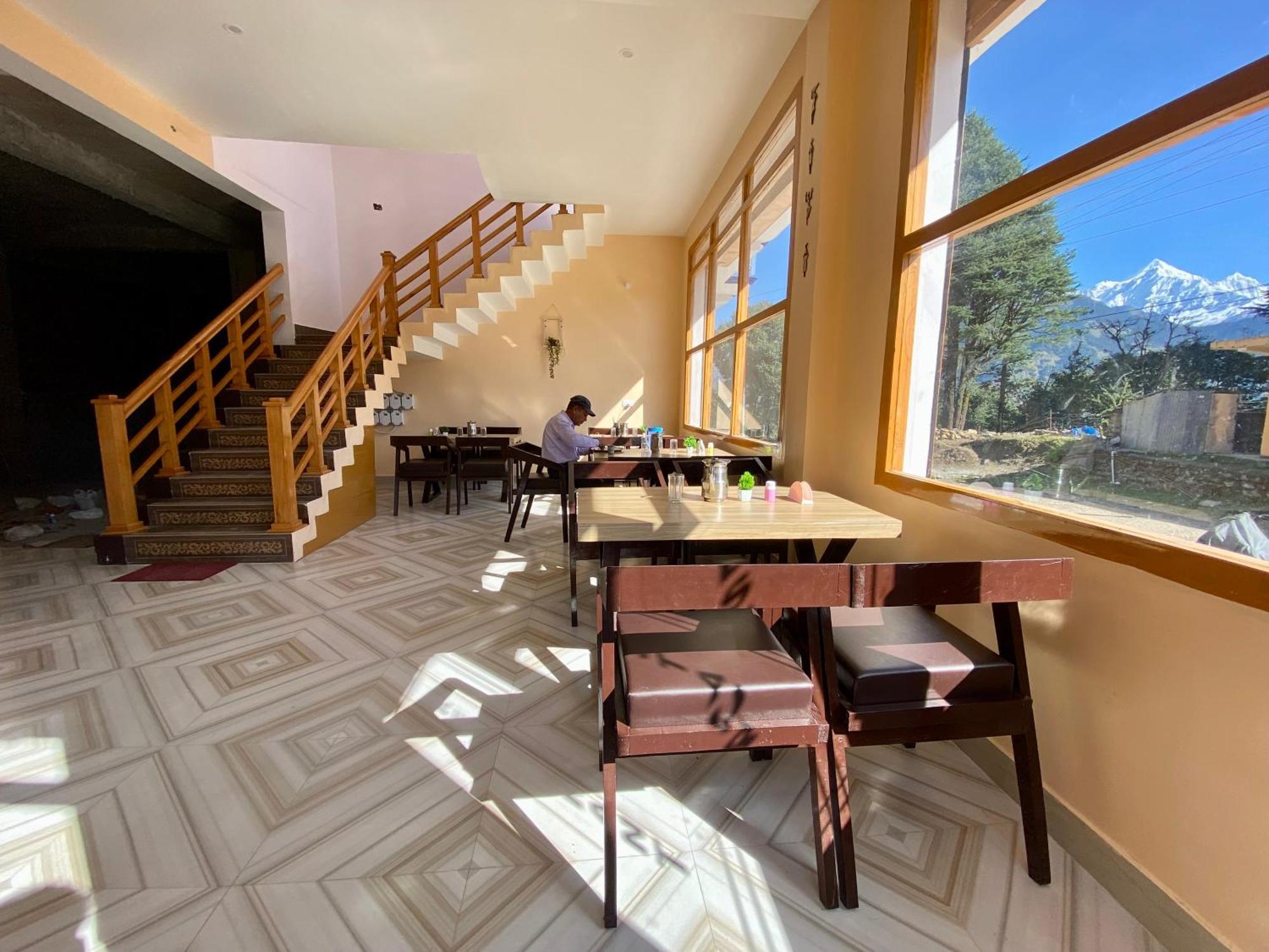 Hotel Mansarovar Inn Munsyari Exterior photo