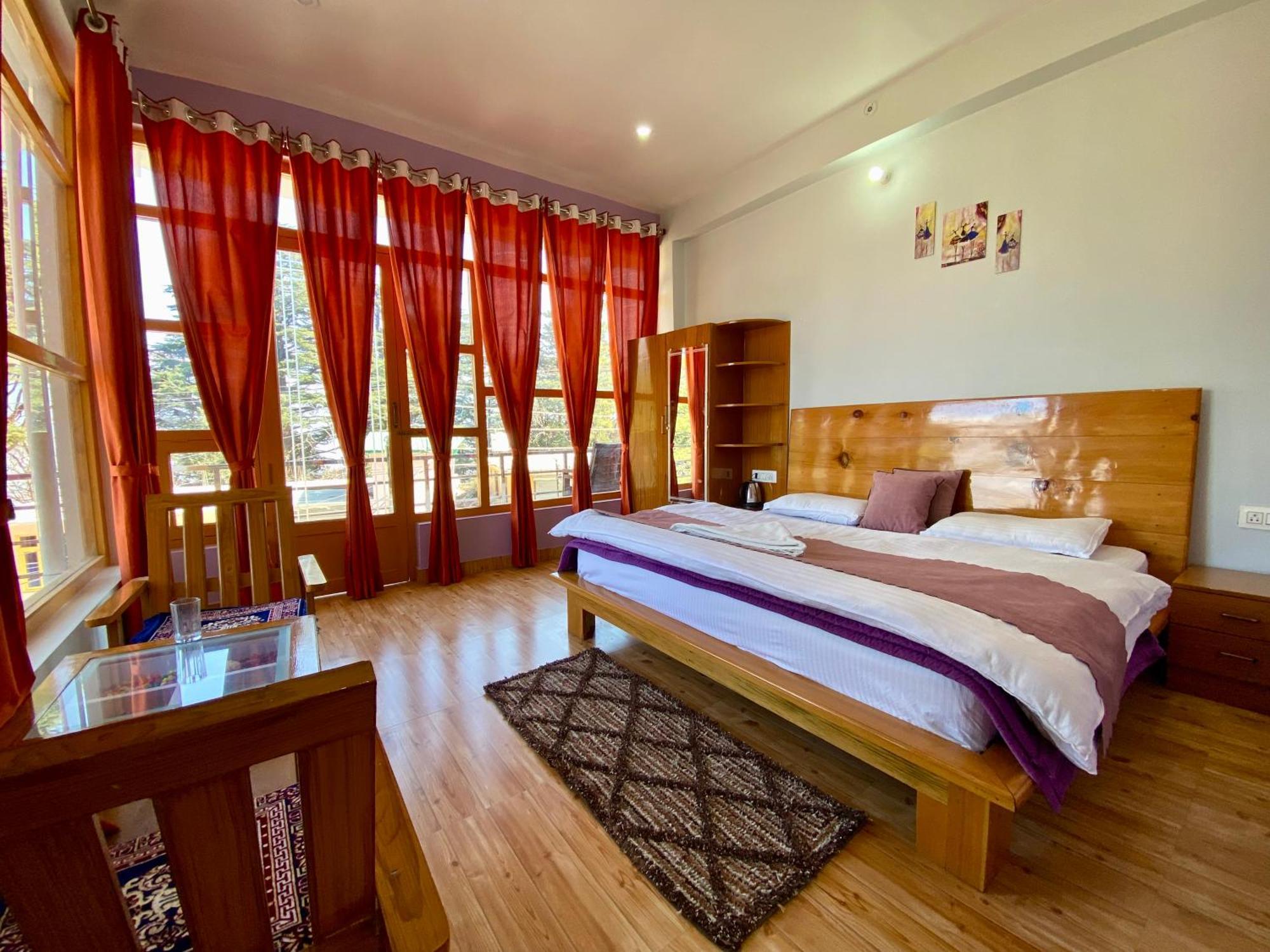Hotel Mansarovar Inn Munsyari Exterior photo